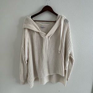 American Eagle Oversized Knit Hoodie Size L